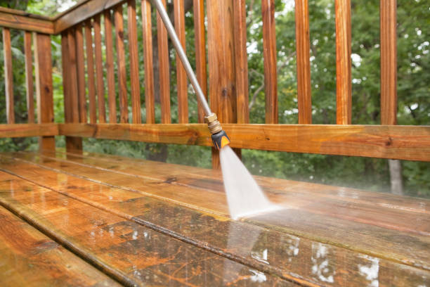 Best Deck and Patio Pressure Washing in Grantsburg, WI
